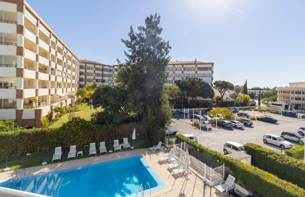 Zarco - Cosy Apartment In Vilamoura With A Balcony With View To The 2 Swimming Pools - Near The Beach & The Marina Quarteira Exteriör bild