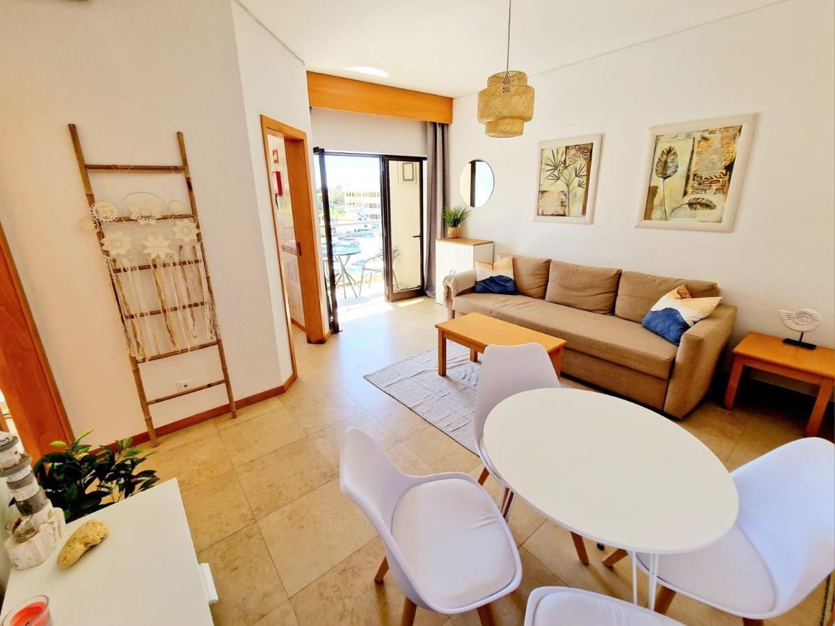 Zarco - Cosy Apartment In Vilamoura With A Balcony With View To The 2 Swimming Pools - Near The Beach & The Marina Quarteira Exteriör bild