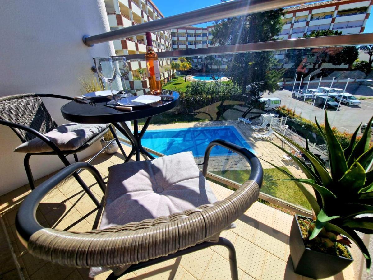 Zarco - Cosy Apartment In Vilamoura With A Balcony With View To The 2 Swimming Pools - Near The Beach & The Marina Quarteira Exteriör bild