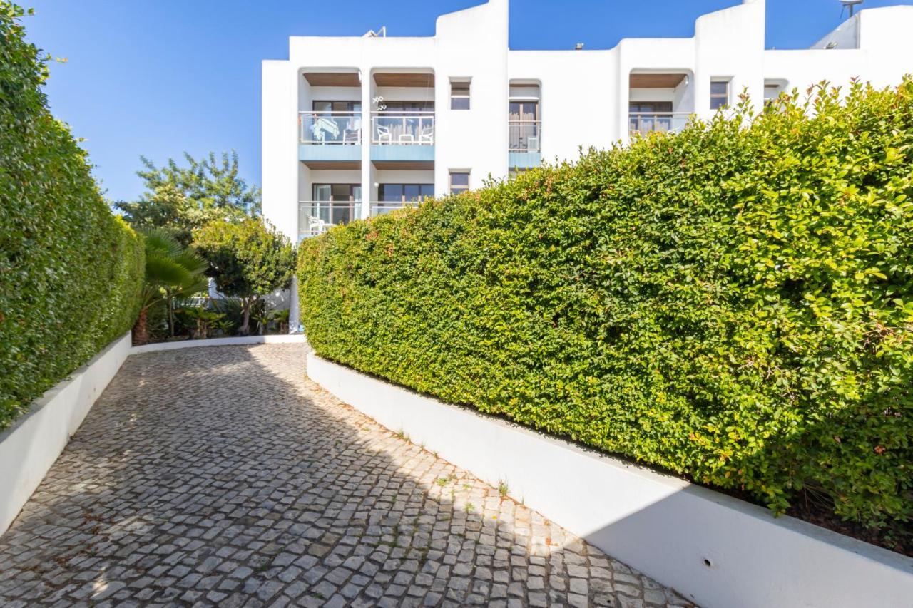 Zarco - Cosy Apartment In Vilamoura With A Balcony With View To The 2 Swimming Pools - Near The Beach & The Marina Quarteira Exteriör bild