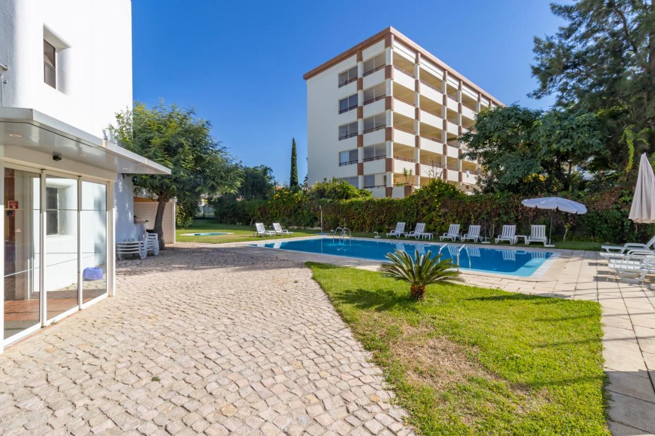 Zarco - Cosy Apartment In Vilamoura With A Balcony With View To The 2 Swimming Pools - Near The Beach & The Marina Quarteira Exteriör bild