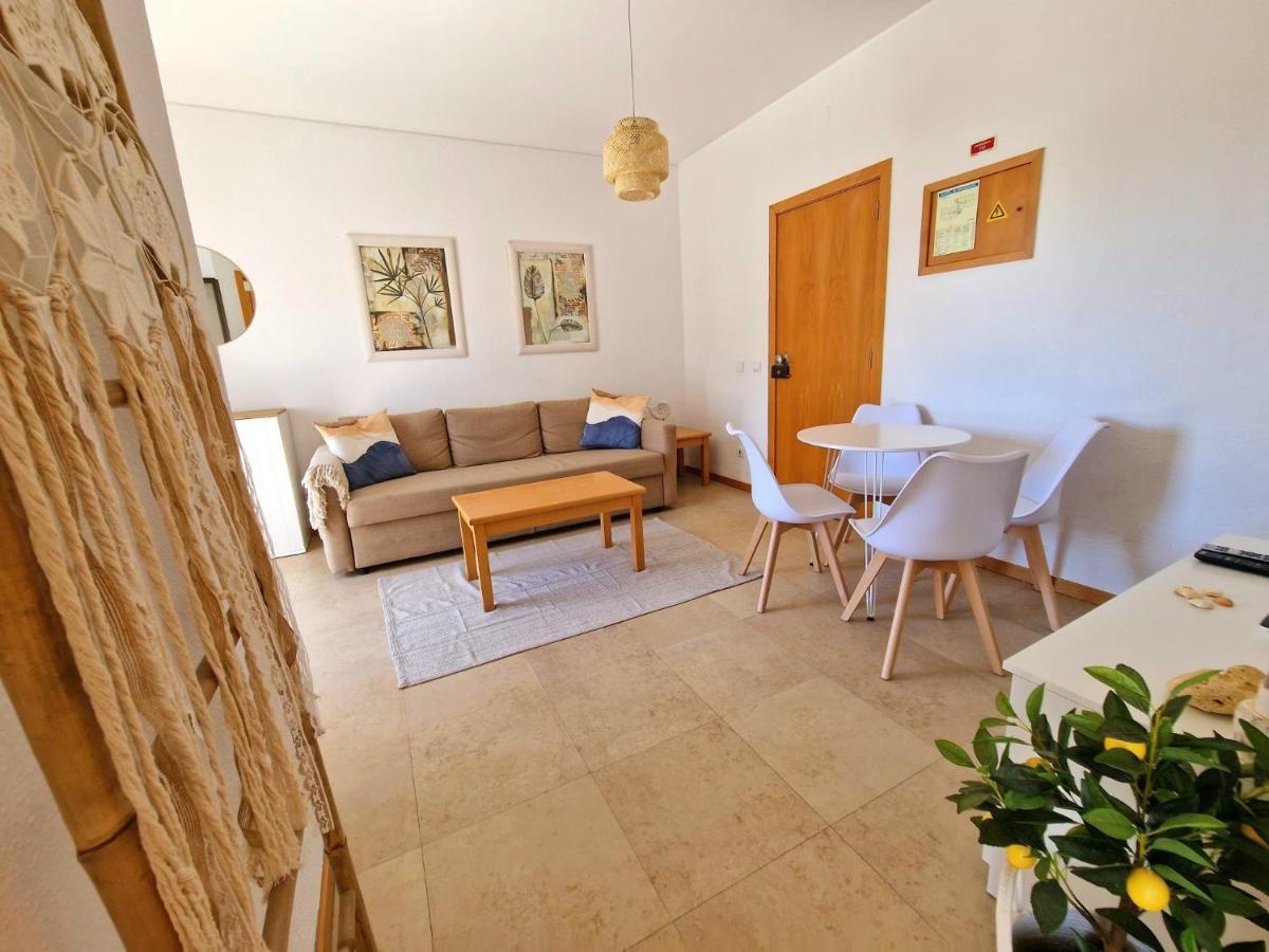 Zarco - Cosy Apartment In Vilamoura With A Balcony With View To The 2 Swimming Pools - Near The Beach & The Marina Quarteira Exteriör bild