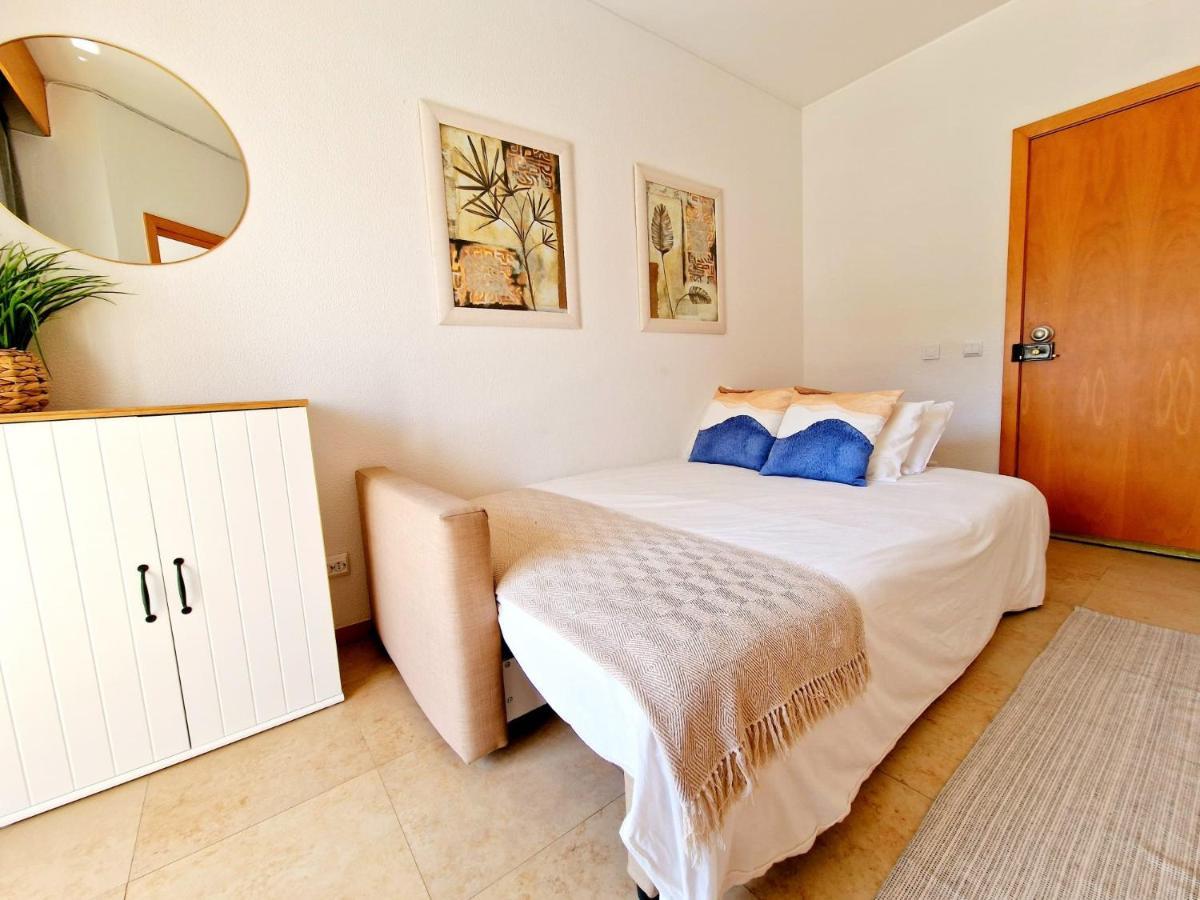 Zarco - Cosy Apartment In Vilamoura With A Balcony With View To The 2 Swimming Pools - Near The Beach & The Marina Quarteira Exteriör bild