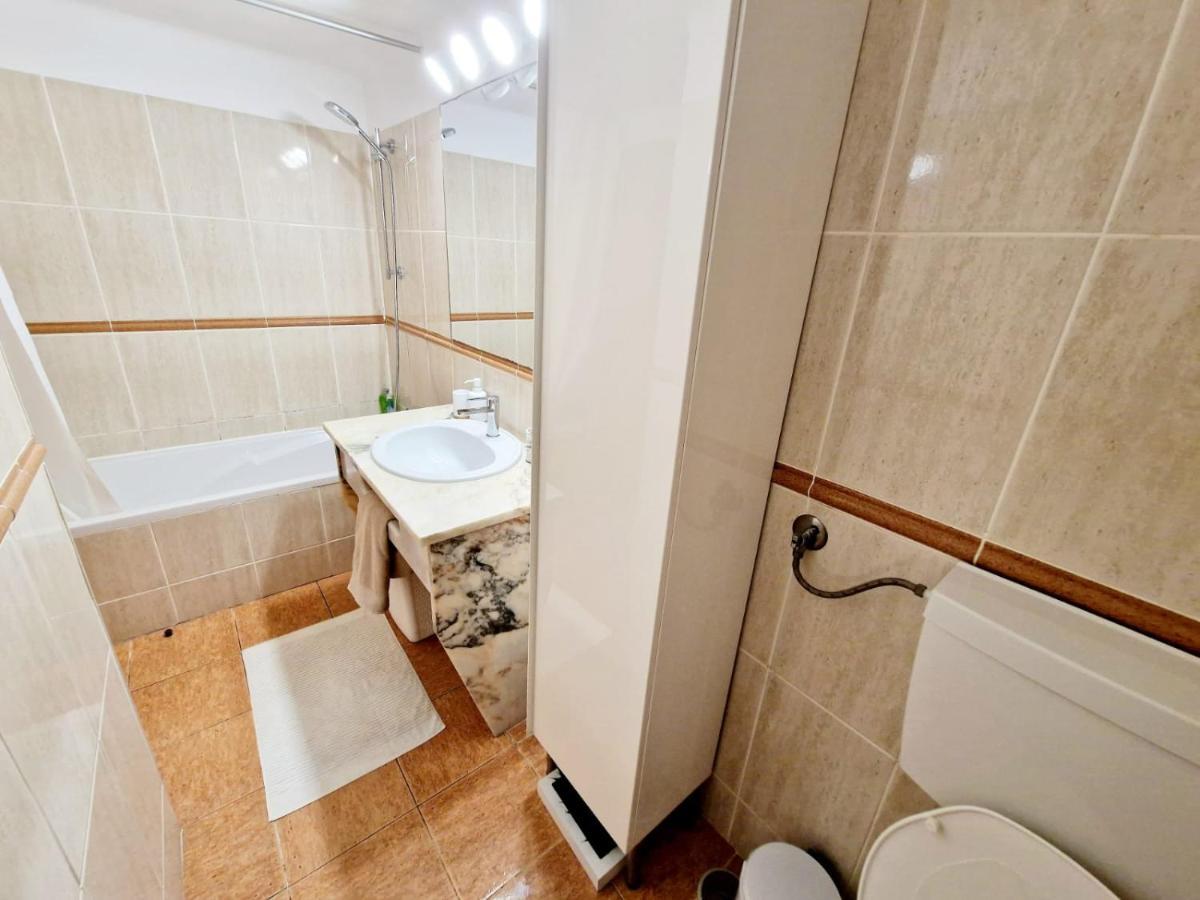 Zarco - Cosy Apartment In Vilamoura With A Balcony With View To The 2 Swimming Pools - Near The Beach & The Marina Quarteira Exteriör bild