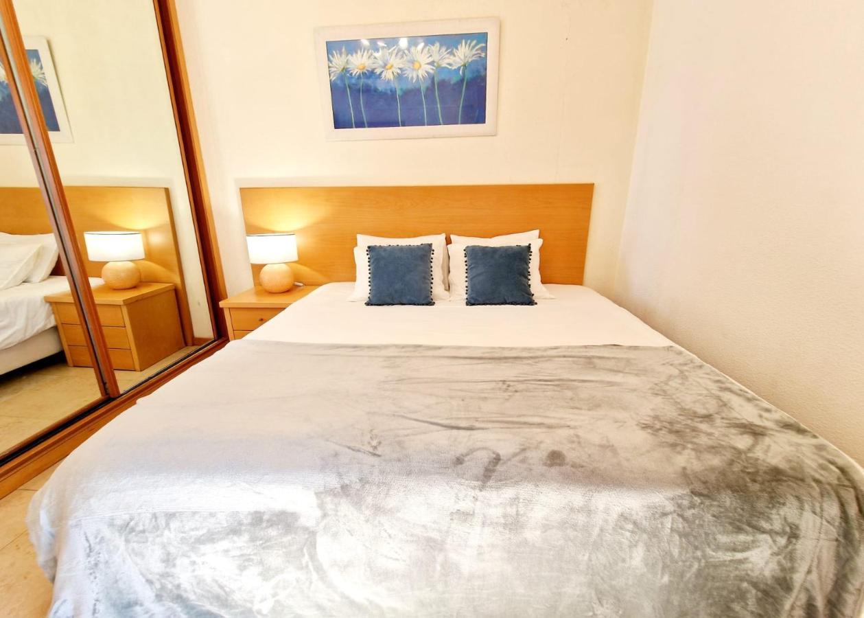 Zarco - Cosy Apartment In Vilamoura With A Balcony With View To The 2 Swimming Pools - Near The Beach & The Marina Quarteira Exteriör bild