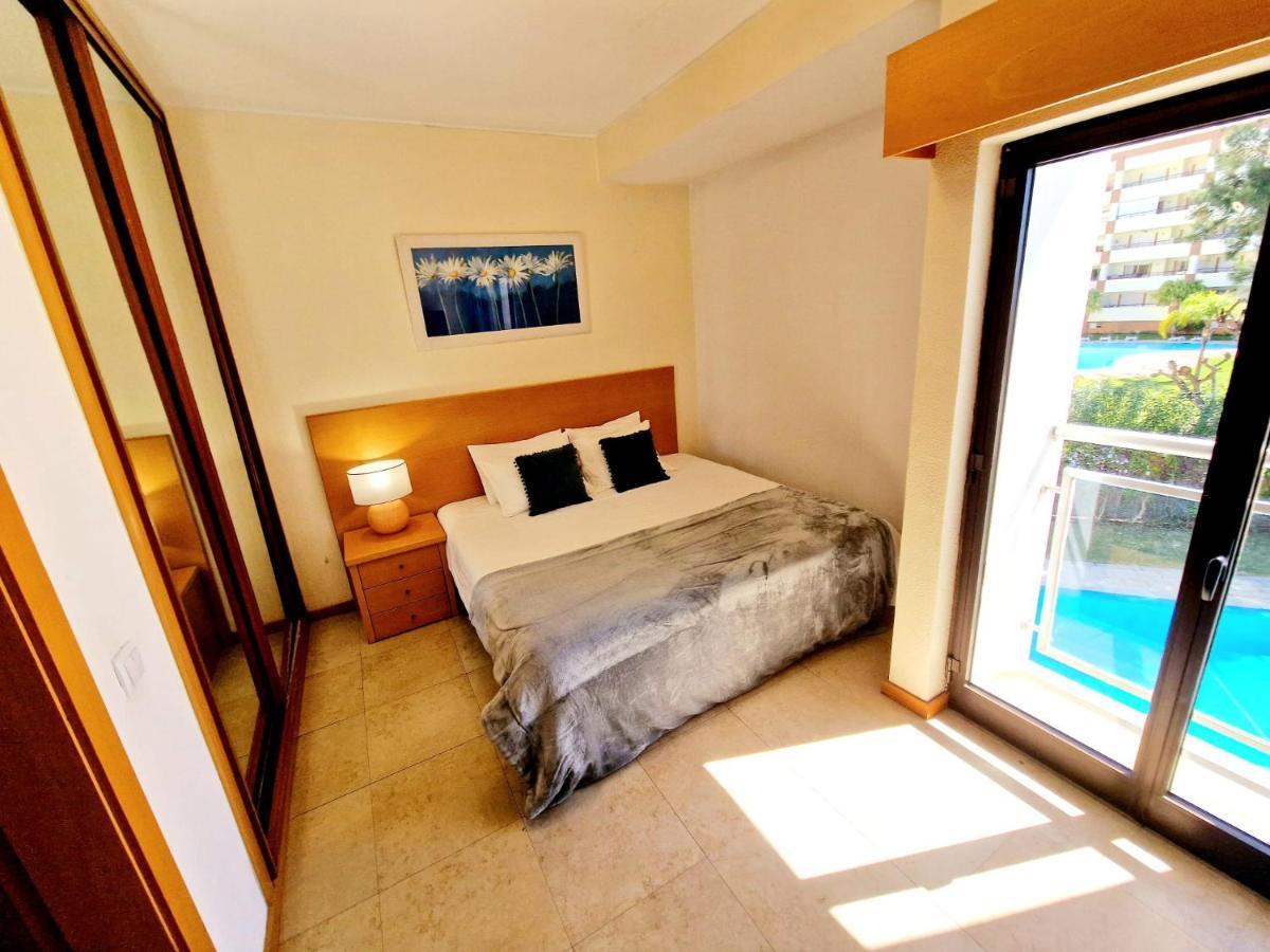 Zarco - Cosy Apartment In Vilamoura With A Balcony With View To The 2 Swimming Pools - Near The Beach & The Marina Quarteira Exteriör bild
