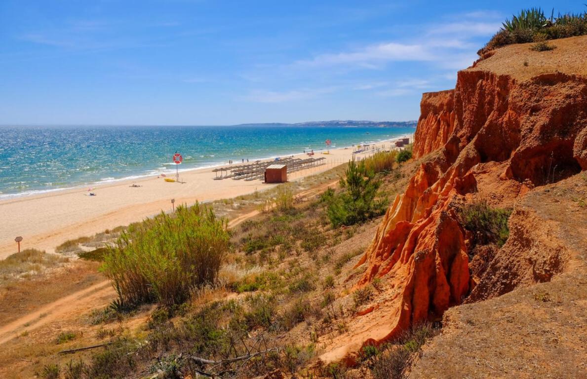 Zarco - Cosy Apartment In Vilamoura With A Balcony With View To The 2 Swimming Pools - Near The Beach & The Marina Quarteira Exteriör bild